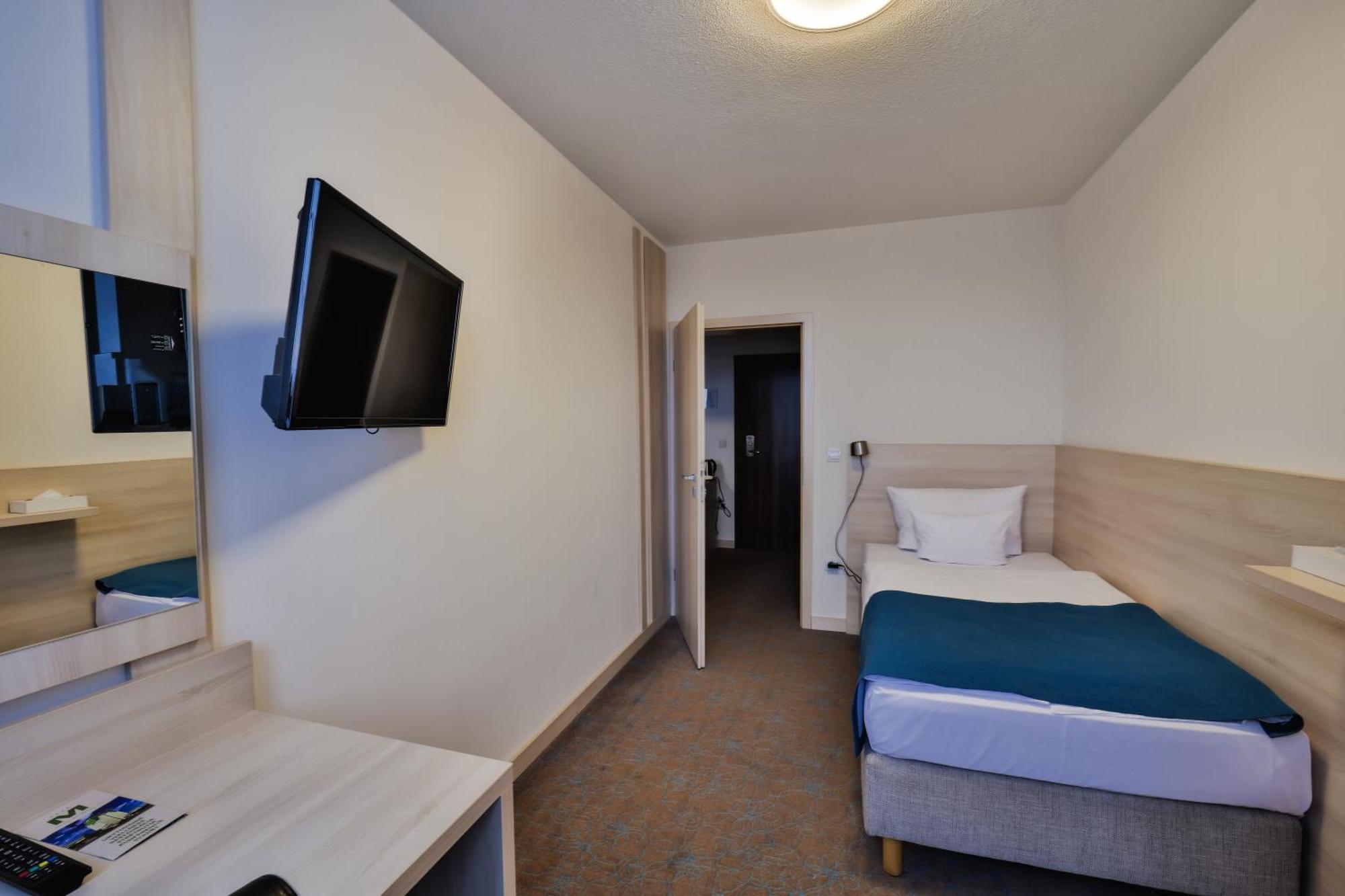 Hotel Metropol Spišská Nová Ves Екстериор снимка