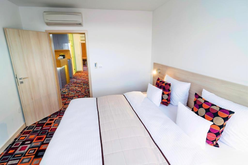 Hotel Metropol Spišská Nová Ves Екстериор снимка