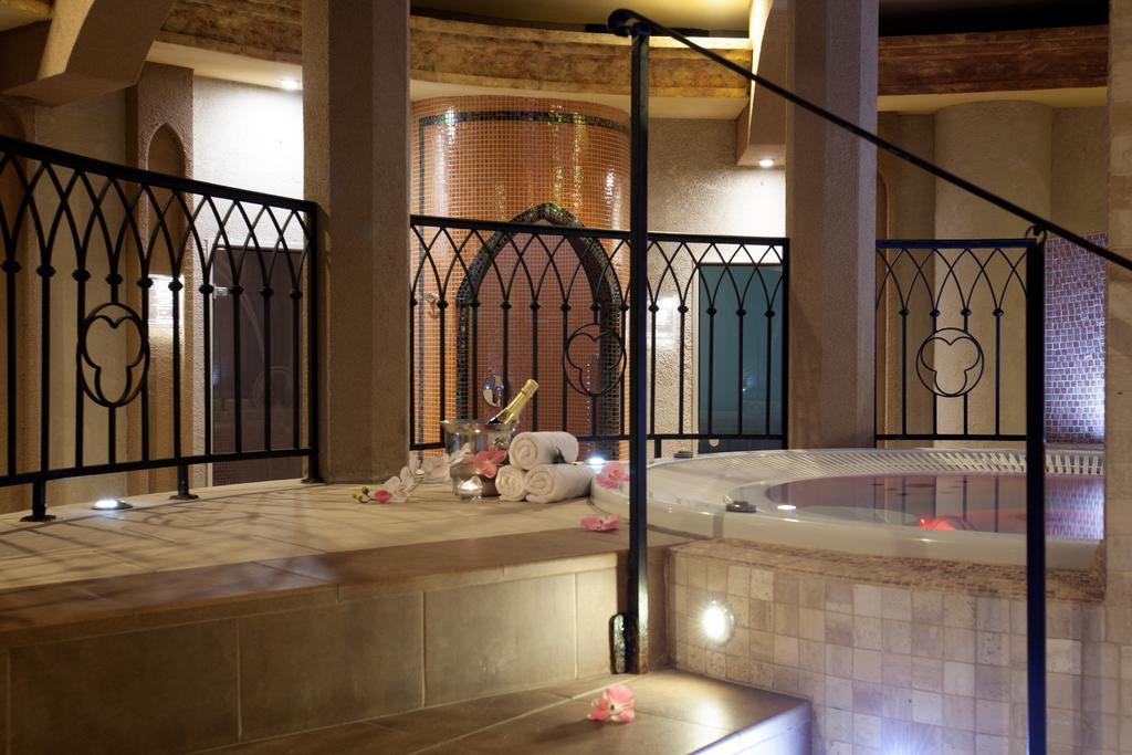 Hotel Metropol Spišská Nová Ves Екстериор снимка