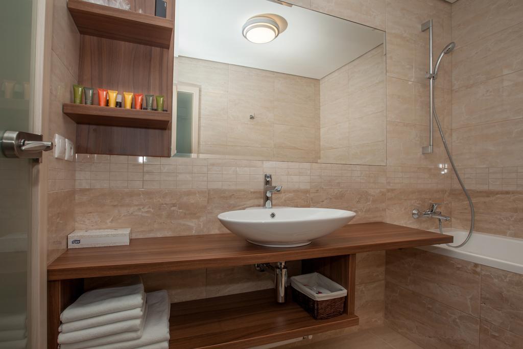 Hotel Metropol Spišská Nová Ves Екстериор снимка